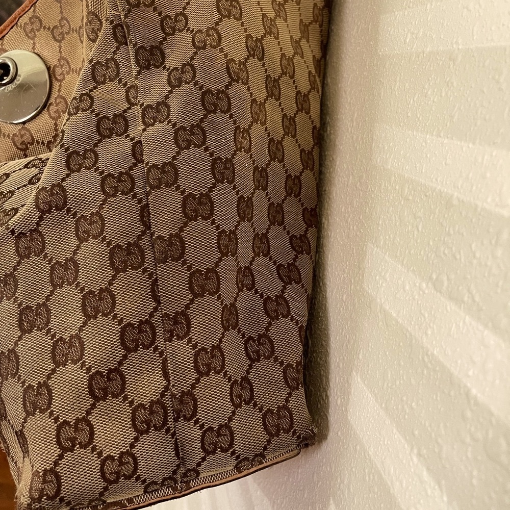 GUCCI Beige/light Brown  GG Canvas Tote bag - Picture 4 of 13